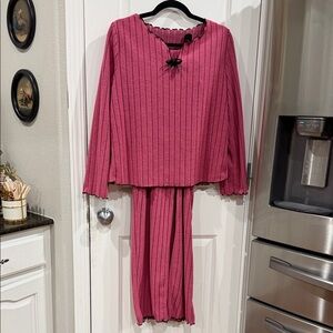 Pink Ribbed Women's Sleepwear Set